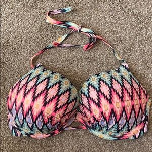 Victoria secret swim top. 34d NWOT